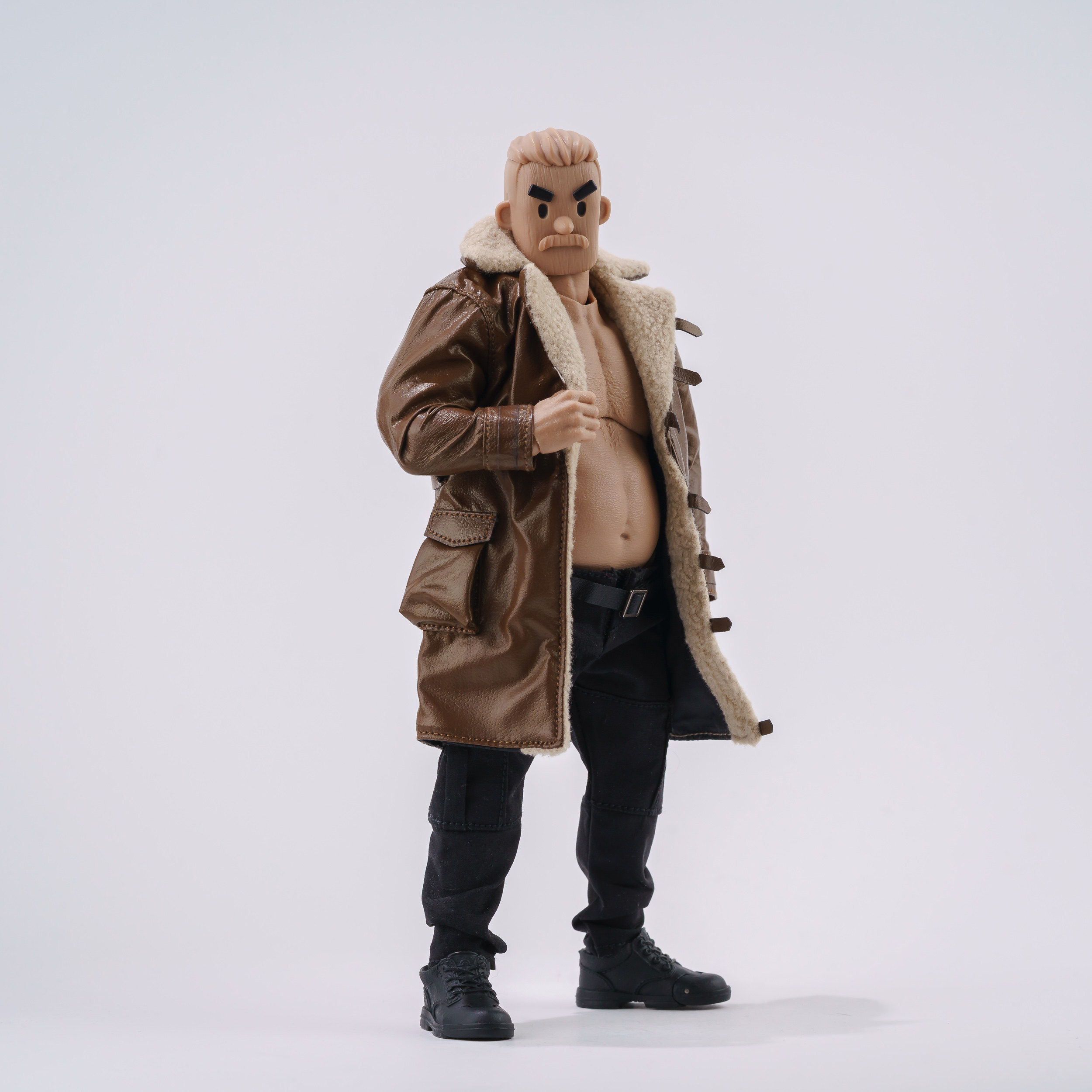 1/12 Scale Middle-aged Muscula - огляд і ціна Leatherworking Items